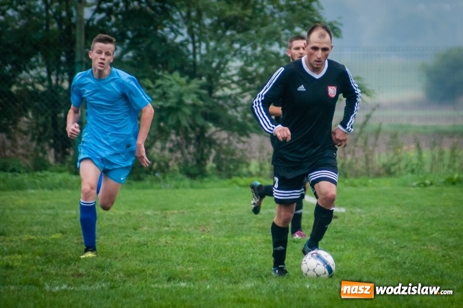 Zdjęcie w galerii na portalu naszwodzislaw.com: Wicher Płonia wstał z kolan i pokonał lidera z Bełsznicy wiadomości z regionu