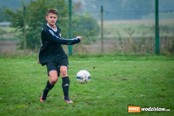 Zdjęcie w galerii na portalu naszwodzislaw.com: Wicher Płonia wstał z kolan i pokonał lidera z Bełsznicy wiadomości z regionu