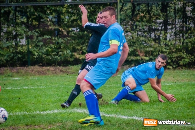 Zdjęcie w galerii na portalu naszwodzislaw.com: Wicher Płonia wstał z kolan i pokonał lidera z Bełsznicy wiadomości z regionu