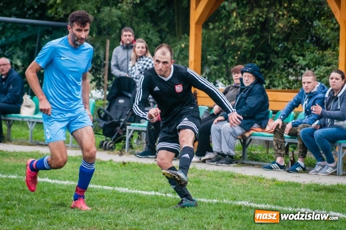 Zdjęcie w galerii na portalu naszwodzislaw.com: Wicher Płonia wstał z kolan i pokonał lidera z Bełsznicy wiadomości z regionu