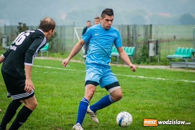 Zdjęcie w galerii na portalu naszwodzislaw.com: Wicher Płonia wstał z kolan i pokonał lidera z Bełsznicy wiadomości z regionu