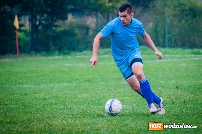 Zdjęcie w galerii na portalu naszwodzislaw.com: Wicher Płonia wstał z kolan i pokonał lidera z Bełsznicy wiadomości z regionu