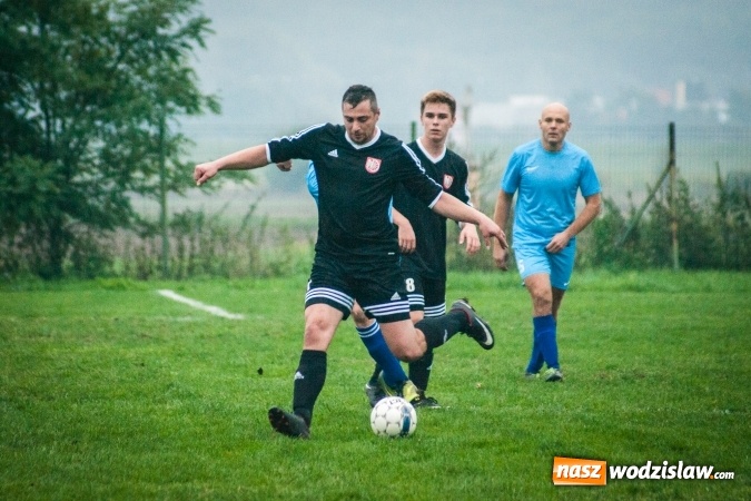 Zdjęcie w galerii na portalu naszwodzislaw.com: Wicher Płonia wstał z kolan i pokonał lidera z Bełsznicy wiadomości z regionu
