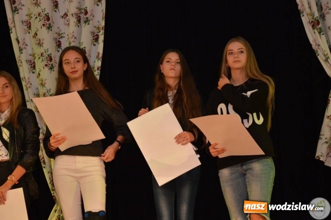 Zdjęcie w galerii na portalu naszwodzislaw.com: Obrazy na ludzkim ciele w Miejskim Ośrodku Kultury w Radlinie  wiadomości z regionu