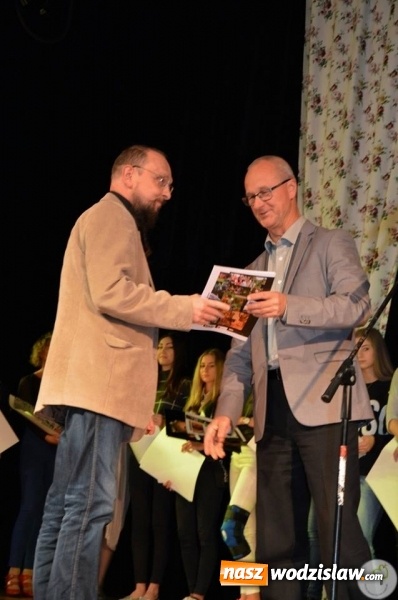 Zdjęcie w galerii na portalu naszwodzislaw.com: Obrazy na ludzkim ciele w Miejskim Ośrodku Kultury w Radlinie  wiadomości z regionu