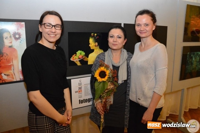 Zdjęcie w galerii na portalu naszwodzislaw.com: Obrazy na ludzkim ciele w Miejskim Ośrodku Kultury w Radlinie  wiadomości z regionu