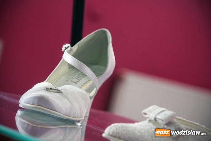 Zdjęcie w galerii na portalu naszwodzislaw.com: W tym miejscu każda, nawet najbardziej wymagająca kobieta znajdzie kreację dla siebie! Zapraszamy do rydułtowskiego salonu DIORI wiadomości z regionu