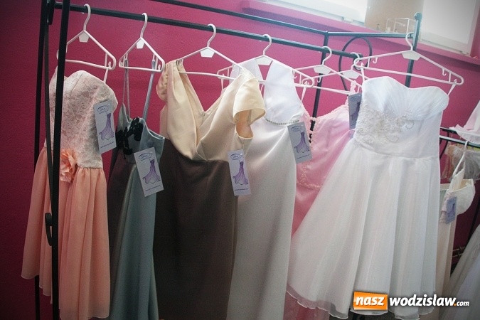 Zdjęcie w galerii na portalu naszwodzislaw.com: W tym miejscu każda, nawet najbardziej wymagająca kobieta znajdzie kreację dla siebie! Zapraszamy do rydułtowskiego salonu DIORI wiadomości z regionu