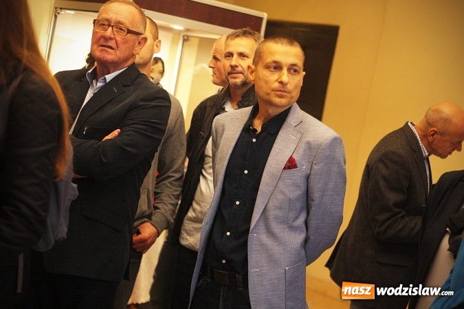 Zdjęcie w galerii na portalu naszwodzislaw.com: Zorganizowano wystawę poświęconą śp. Zbigniewowi Marszałkowskiemu  wiadomości z regionu