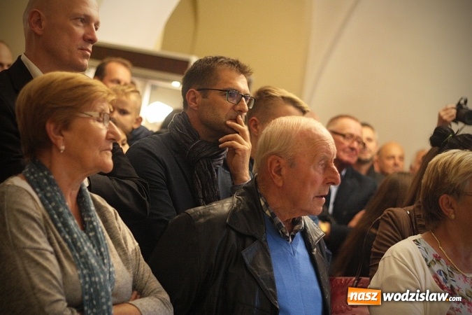 Zdjęcie w galerii na portalu naszwodzislaw.com: Zorganizowano wystawę poświęconą śp. Zbigniewowi Marszałkowskiemu  wiadomości z regionu