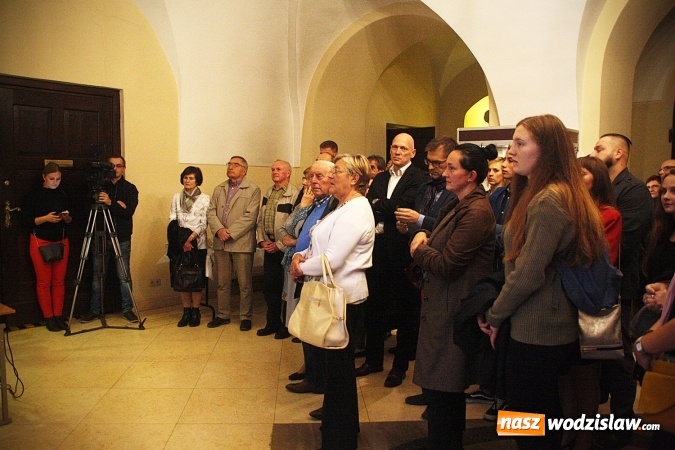 Zdjęcie w galerii na portalu naszwodzislaw.com: Zorganizowano wystawę poświęconą śp. Zbigniewowi Marszałkowskiemu  wiadomości z regionu