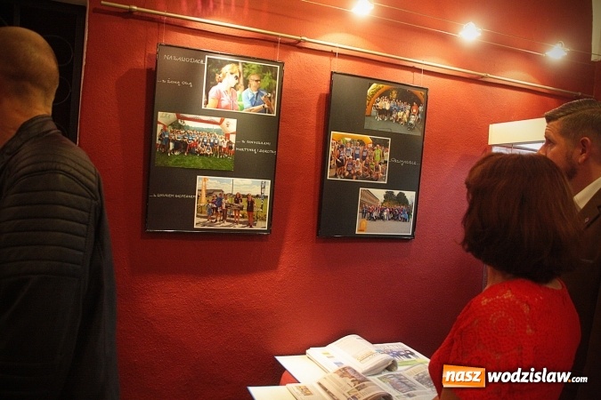 Zdjęcie w galerii na portalu naszwodzislaw.com: Zorganizowano wystawę poświęconą śp. Zbigniewowi Marszałkowskiemu  wiadomości z regionu