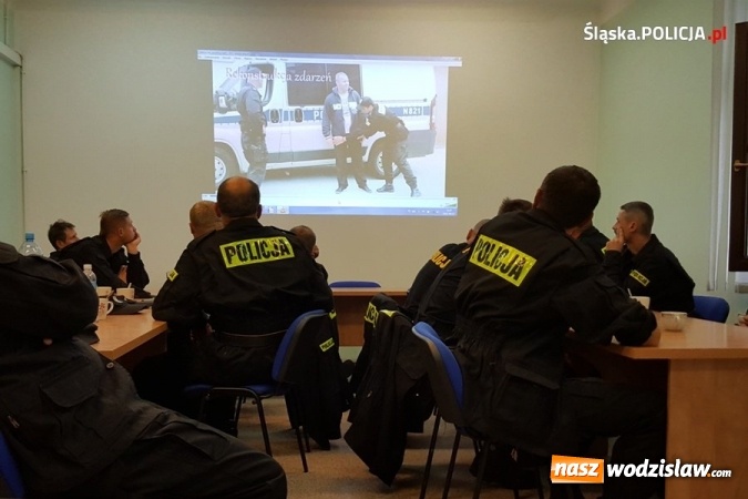 Zdjęcie w galerii na portalu naszwodzislaw.com: Śląska policja sprawdza rezerwy. Ćwiczenia mobilizacyjne EGIDA-17 wiadomości z regionu