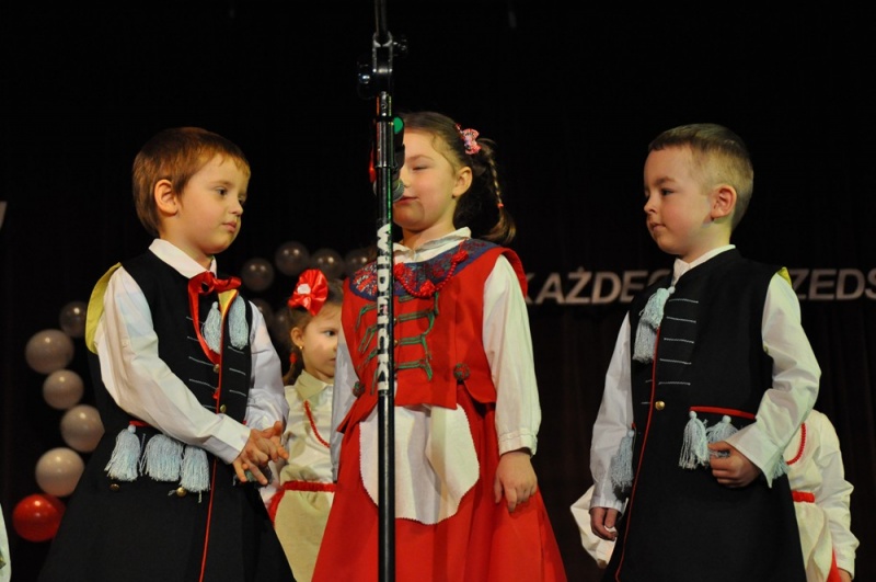 Zdjęcie w galerii na portalu naszwodzislaw.com: Przedszkolaki promują Polskę! wiadomości z regionu