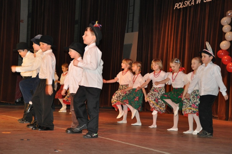 Zdjęcie w galerii na portalu naszwodzislaw.com: Przedszkolaki promują Polskę! wiadomości z regionu