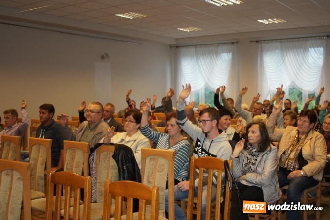Zdjęcie w galerii na portalu naszwodzislaw.com: Po zebraniach wiejskich w Połomi i Gogołowej - mieszkańcy podzielili fundusz  wiadomości z regionu