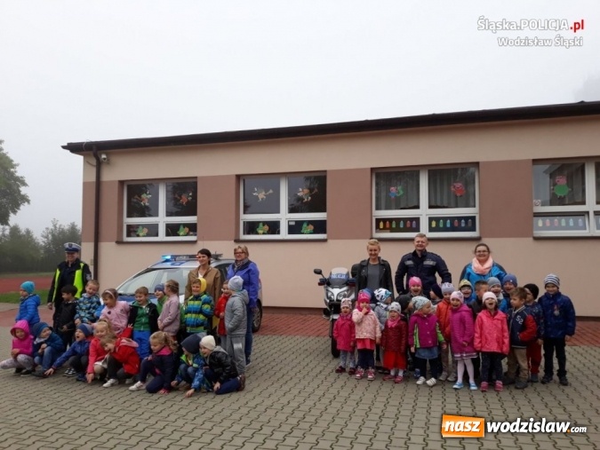 Zdjęcie w galerii na portalu naszwodzislaw.com: Wodzisławska drogówka edukuje przedszkolaków  wiadomości z regionu