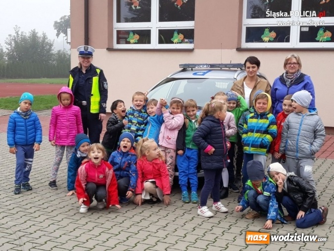 Zdjęcie w galerii na portalu naszwodzislaw.com: Wodzisławska drogówka edukuje przedszkolaków  wiadomości z regionu