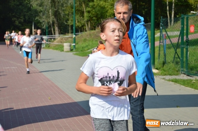 Zdjęcie w galerii na portalu naszwodzislaw.com: Ćwierćwiecze Biegu Gazety Wodzisławskiej. Za nami jubileuszowa edycja. Na starcie stanęło 350 osób wiadomości z regionu