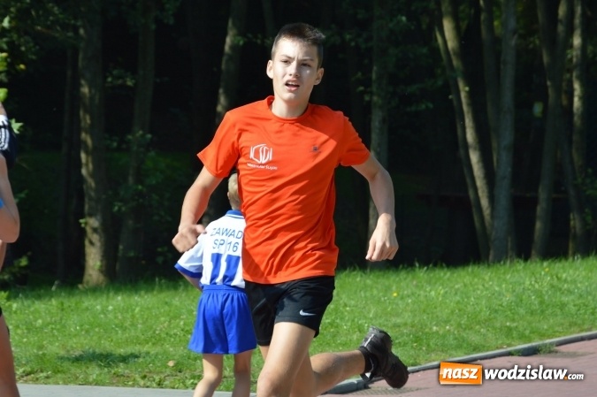 Zdjęcie w galerii na portalu naszwodzislaw.com: Ćwierćwiecze Biegu Gazety Wodzisławskiej. Za nami jubileuszowa edycja. Na starcie stanęło 350 osób wiadomości z regionu