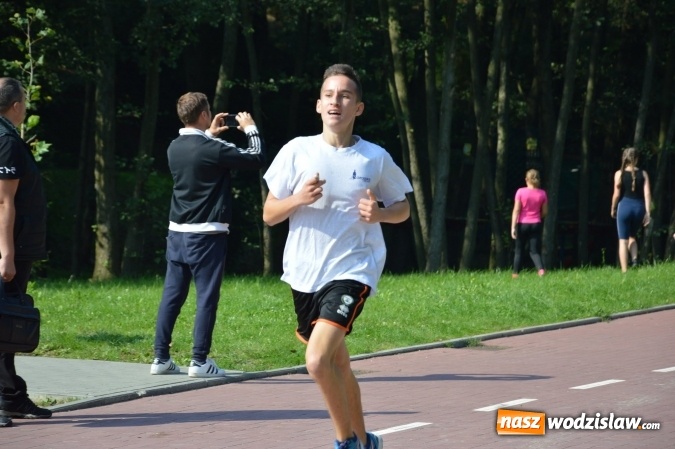 Zdjęcie w galerii na portalu naszwodzislaw.com: Ćwierćwiecze Biegu Gazety Wodzisławskiej. Za nami jubileuszowa edycja. Na starcie stanęło 350 osób wiadomości z regionu