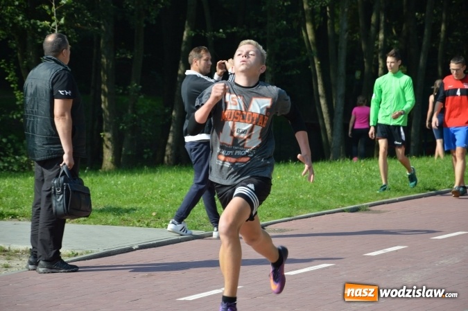 Zdjęcie w galerii na portalu naszwodzislaw.com: Ćwierćwiecze Biegu Gazety Wodzisławskiej. Za nami jubileuszowa edycja. Na starcie stanęło 350 osób wiadomości z regionu