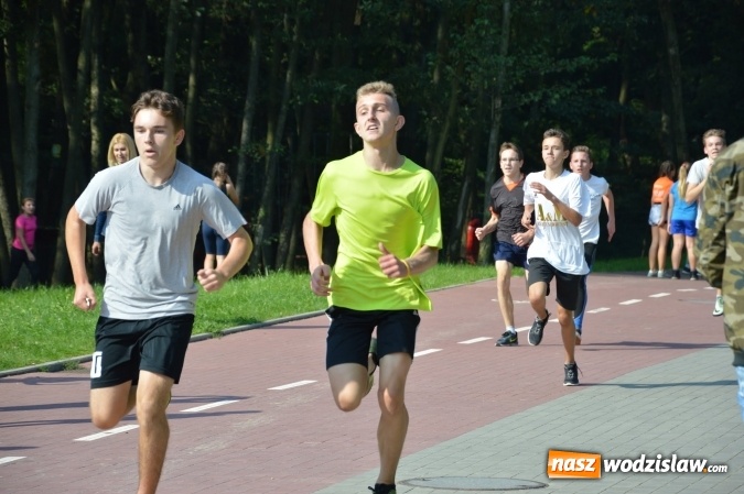 Zdjęcie w galerii na portalu naszwodzislaw.com: Ćwierćwiecze Biegu Gazety Wodzisławskiej. Za nami jubileuszowa edycja. Na starcie stanęło 350 osób wiadomości z regionu