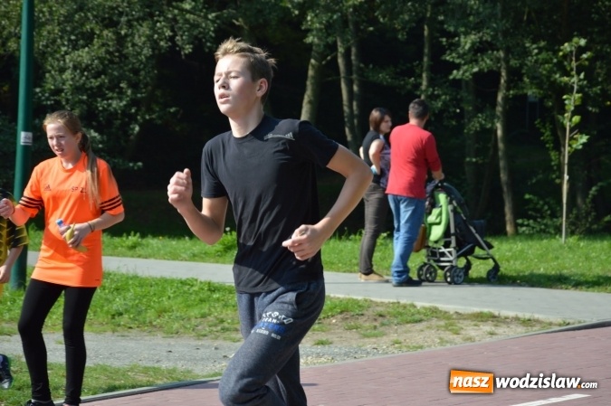 Zdjęcie w galerii na portalu naszwodzislaw.com: Ćwierćwiecze Biegu Gazety Wodzisławskiej. Za nami jubileuszowa edycja. Na starcie stanęło 350 osób wiadomości z regionu