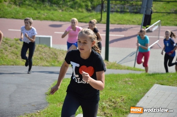 Zdjęcie w galerii na portalu naszwodzislaw.com: Ćwierćwiecze Biegu Gazety Wodzisławskiej. Za nami jubileuszowa edycja. Na starcie stanęło 350 osób wiadomości z regionu