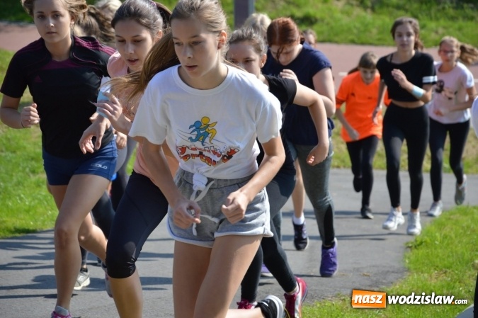 Zdjęcie w galerii na portalu naszwodzislaw.com: Ćwierćwiecze Biegu Gazety Wodzisławskiej. Za nami jubileuszowa edycja. Na starcie stanęło 350 osób wiadomości z regionu