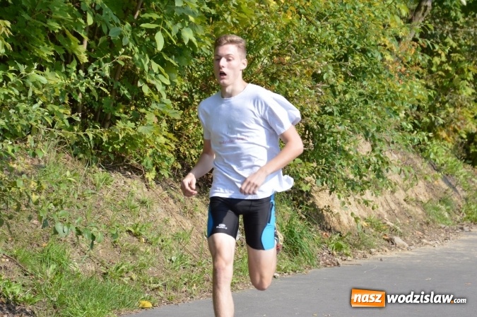 Zdjęcie w galerii na portalu naszwodzislaw.com: Ćwierćwiecze Biegu Gazety Wodzisławskiej. Za nami jubileuszowa edycja. Na starcie stanęło 350 osób wiadomości z regionu