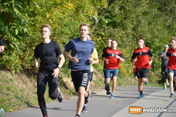 Zdjęcie w galerii na portalu naszwodzislaw.com: Ćwierćwiecze Biegu Gazety Wodzisławskiej. Za nami jubileuszowa edycja. Na starcie stanęło 350 osób wiadomości z regionu