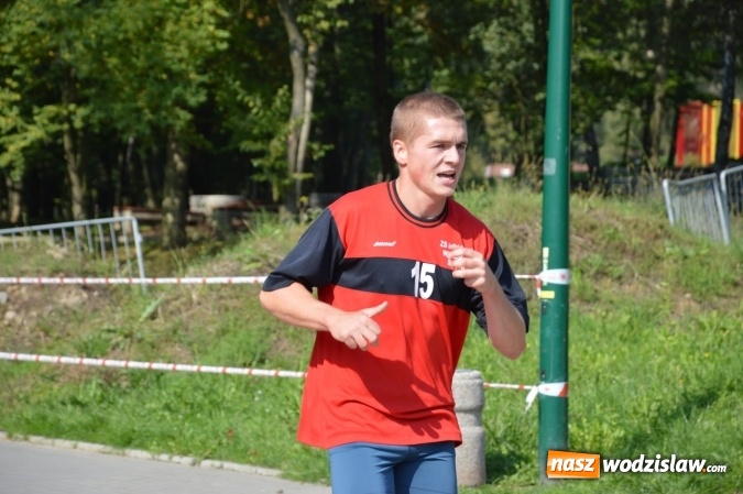 Zdjęcie w galerii na portalu naszwodzislaw.com: Ćwierćwiecze Biegu Gazety Wodzisławskiej. Za nami jubileuszowa edycja. Na starcie stanęło 350 osób wiadomości z regionu