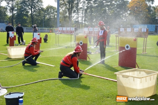 Zdjęcie w galerii na portalu naszwodzislaw.com: Strażacy z całego powiatu zjechali się do Wodzisławia na zawody wiadomości z regionu