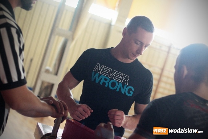 Zdjęcie w galerii na portalu naszwodzislaw.com: Marklowice: Turniej w siłowaniu na rękę. Zdjęcia  wiadomości z regionu