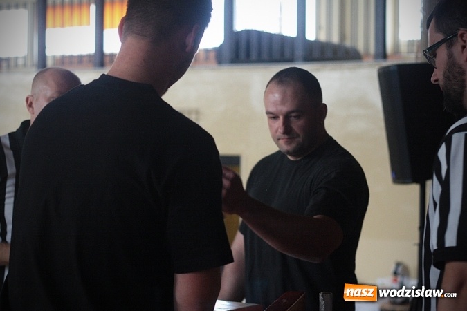 Zdjęcie w galerii na portalu naszwodzislaw.com: Marklowice: Turniej w siłowaniu na rękę. Zdjęcia  wiadomości z regionu