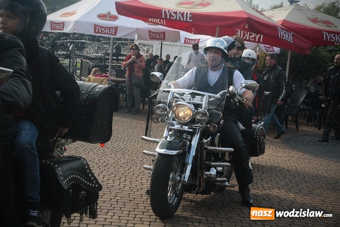 Zdjęcie w galerii na portalu naszwodzislaw.com: Ponad 200 jednośladów zjechało do Marklowic  wiadomości z regionu