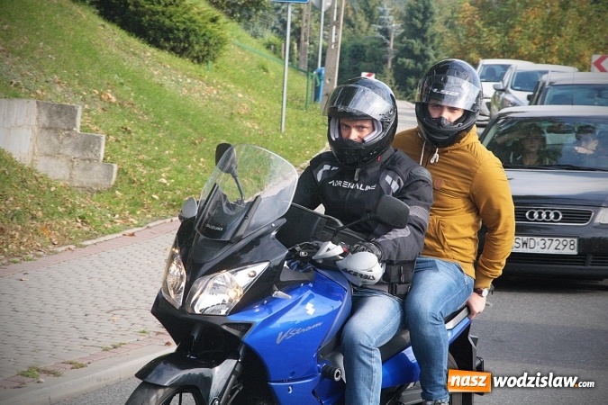 Zdjęcie w galerii na portalu naszwodzislaw.com: Ponad 200 jednośladów zjechało do Marklowic  wiadomości z regionu