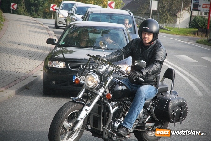 Zdjęcie w galerii na portalu naszwodzislaw.com: Ponad 200 jednośladów zjechało do Marklowic  wiadomości z regionu