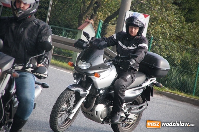 Zdjęcie w galerii na portalu naszwodzislaw.com: Ponad 200 jednośladów zjechało do Marklowic  wiadomości z regionu