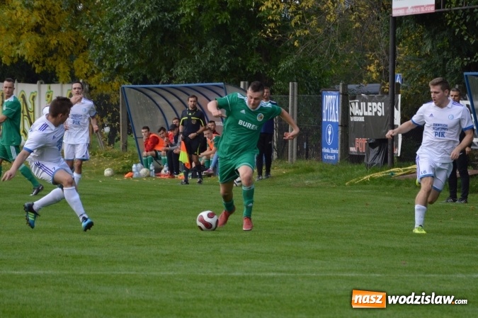Zdjęcie w galerii na portalu naszwodzislaw.com: Skromne zwycięstwo Naprzodu Syrynia wiadomości z regionu