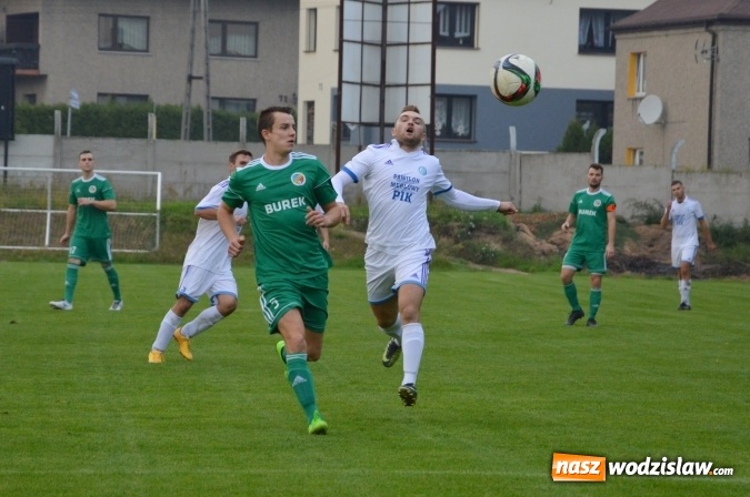 Zdjęcie w galerii na portalu naszwodzislaw.com: Skromne zwycięstwo Naprzodu Syrynia wiadomości z regionu