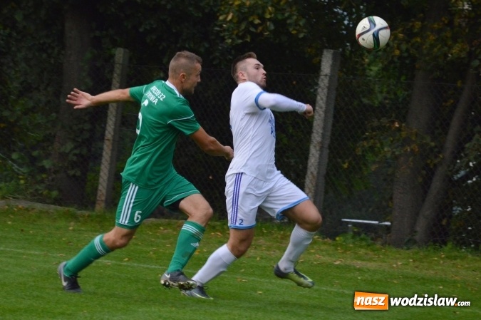 Zdjęcie w galerii na portalu naszwodzislaw.com: Skromne zwycięstwo Naprzodu Syrynia wiadomości z regionu