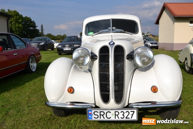 Zdjęcie w galerii na portalu naszwodzislaw.com: Miłośnicy oldtimerów zakończyli sezon motorowy  wiadomości z regionu