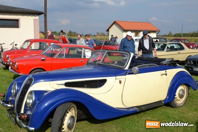 Zdjęcie w galerii na portalu naszwodzislaw.com: Miłośnicy oldtimerów zakończyli sezon motorowy  wiadomości z regionu