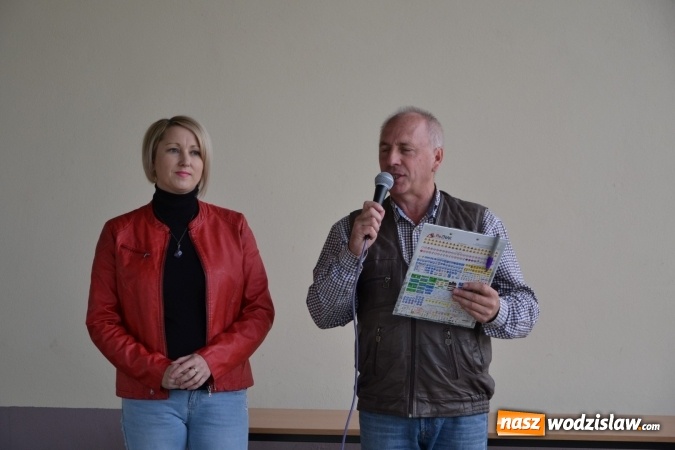Zdjęcie w galerii na portalu naszwodzislaw.com: Miłośnicy oldtimerów zakończyli sezon motorowy  wiadomości z regionu