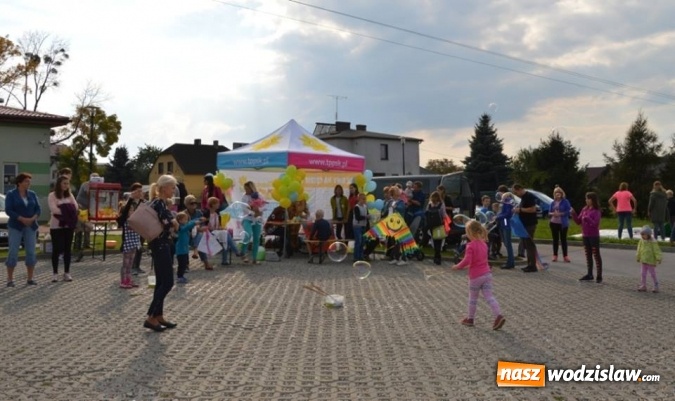 Zdjęcie w galerii na portalu naszwodzislaw.com: Latawiec w Radlinie ma swoje święto wiadomości z regionu