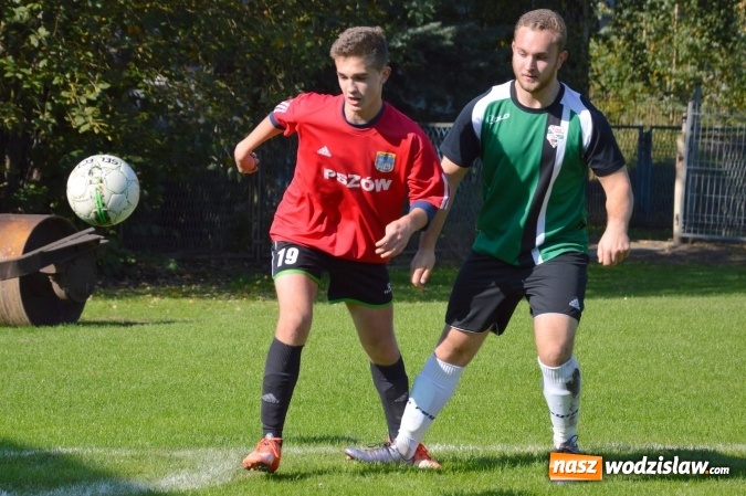 Zdjęcie w galerii na portalu naszwodzislaw.com: Rezerwy Górnika Pszów przegrały z Wichrem Płonia wiadomości z regionu