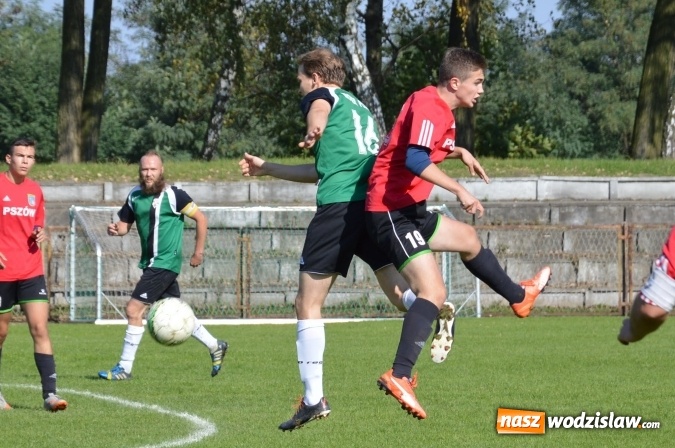 Zdjęcie w galerii na portalu naszwodzislaw.com: Rezerwy Górnika Pszów przegrały z Wichrem Płonia wiadomości z regionu