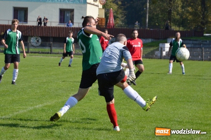 Zdjęcie w galerii na portalu naszwodzislaw.com: Rezerwy Górnika Pszów przegrały z Wichrem Płonia wiadomości z regionu